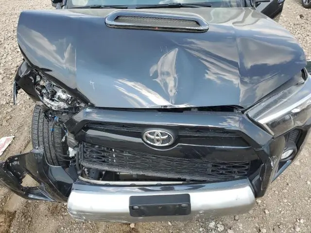 2019 TOYOTA 4RUNNER SR5/SR5 PREMIUM  