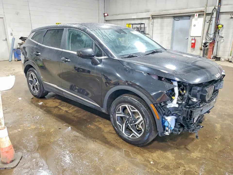2023 KIA SPORTAGE LX  