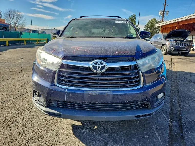 2015 TOYOTA HIGHLANDER XLE  