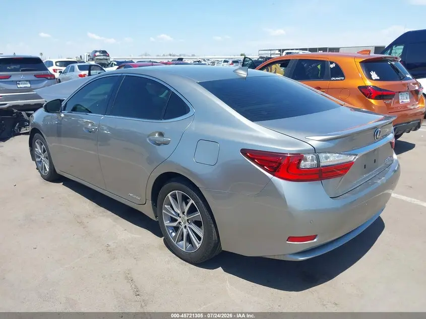 2018 LEXUS ES 300H  
