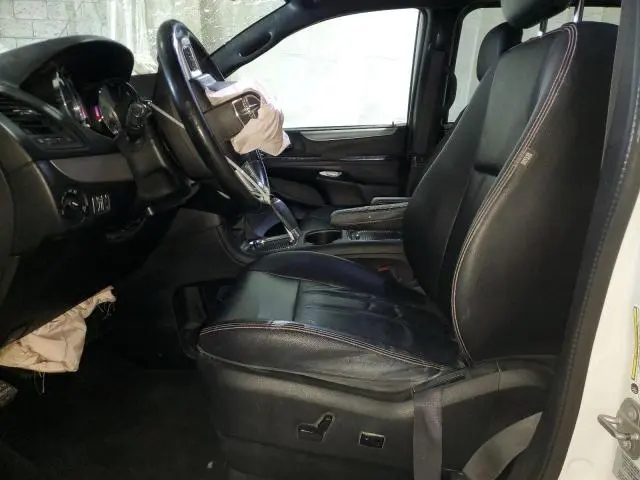 2017 DODGE GRAND CARAVAN GT  