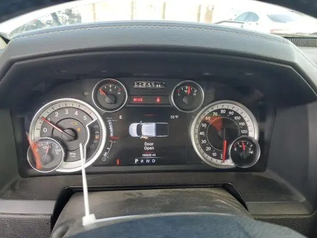 2016 RAM 1500 LARAMIE  