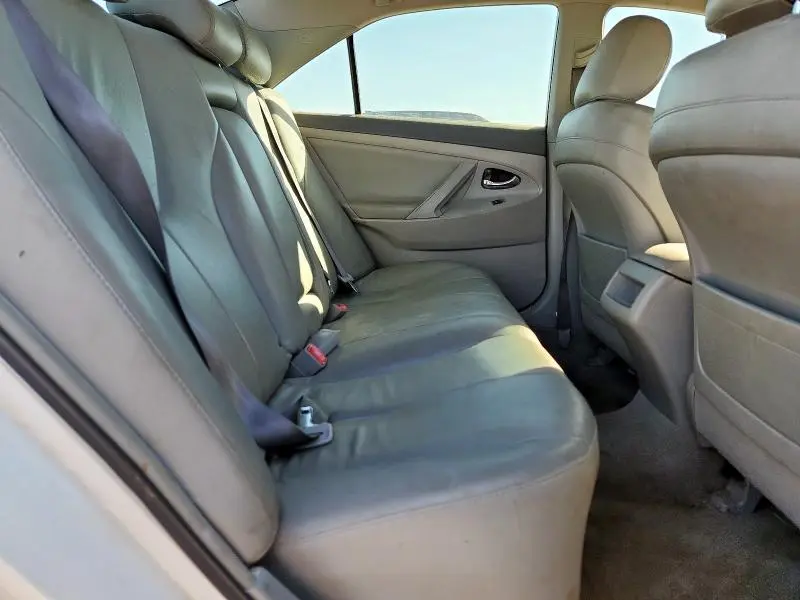 2010 TOYOTA CAMRY BASE  