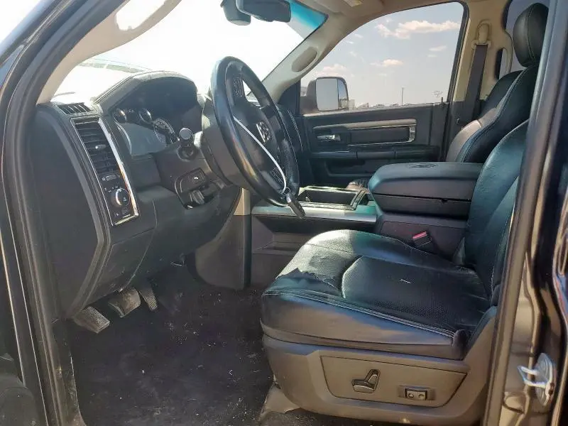 2015 RAM 1500 SPORT  
