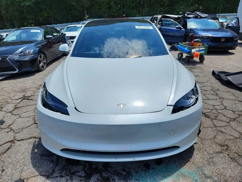 2025 TESLA MODEL 3   