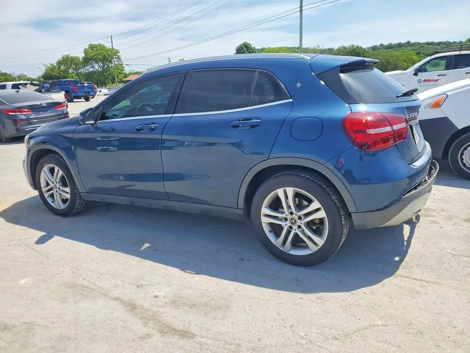 2019 MERCEDES-BENZ GLA   
