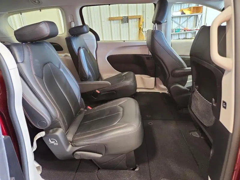 2017 CHRYSLER PACIFICA TOURING L  