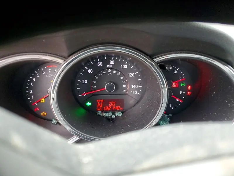 2012 KIA SORENTO LX  