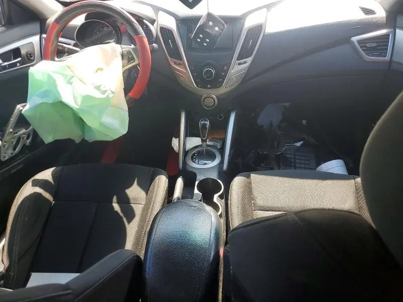 2013 HYUNDAI VELOSTER BASE  