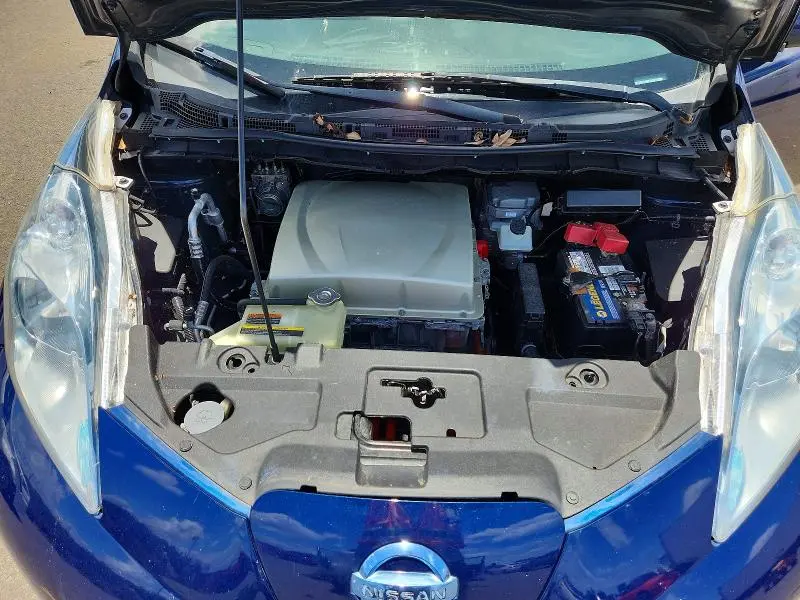 2017 NISSAN LEAF S  