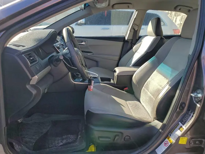 2017 TOYOTA CAMRY LE  