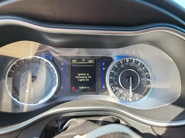 2016 CHRYSLER 200 LIMITED  