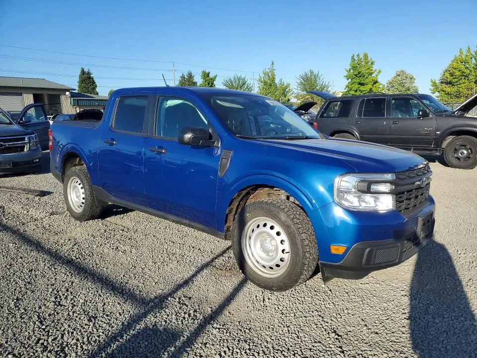 2024 FORD MAVERICK XL  