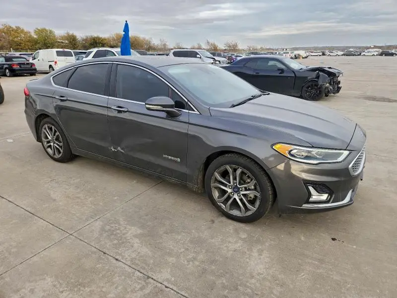 2019 FORD FUSION TITANIUM  