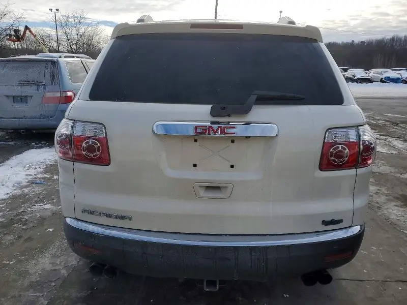 2011 GMC ACADIA SLT-1  