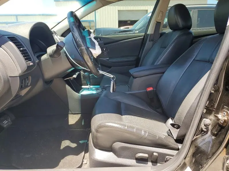 2010 NISSAN ALTIMA SR  