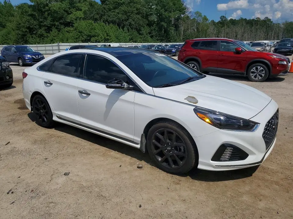 2019 HYUNDAI SONATA LIMITED TURBO  