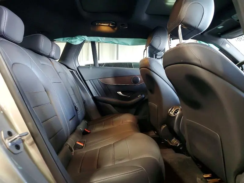 2022 MERCEDES-BENZ GLC 300 4MATIC  