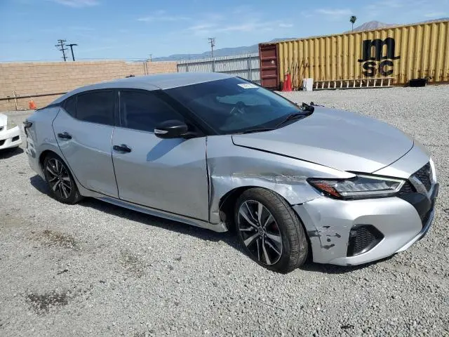 2022 NISSAN MAXIMA SV  