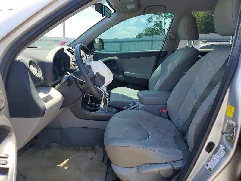 2011 TOYOTA RAV4 BASE  