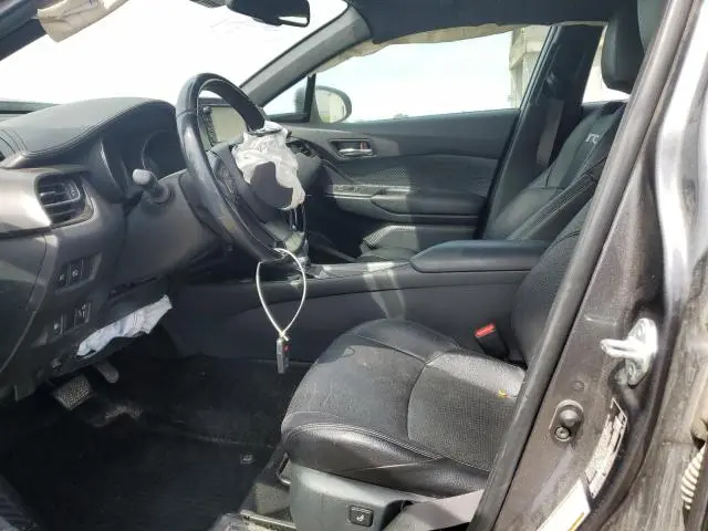 2018 TOYOTA C-HR XLE  