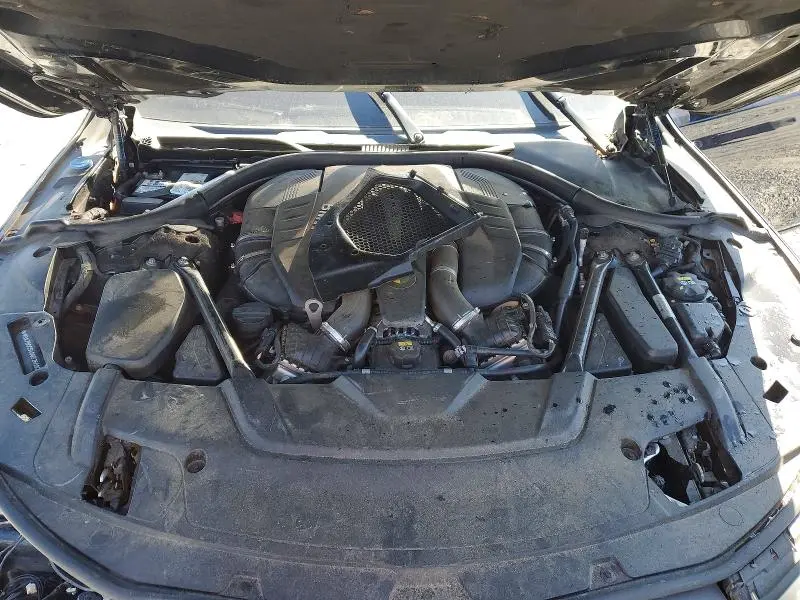 2016 BMW 750 XI  