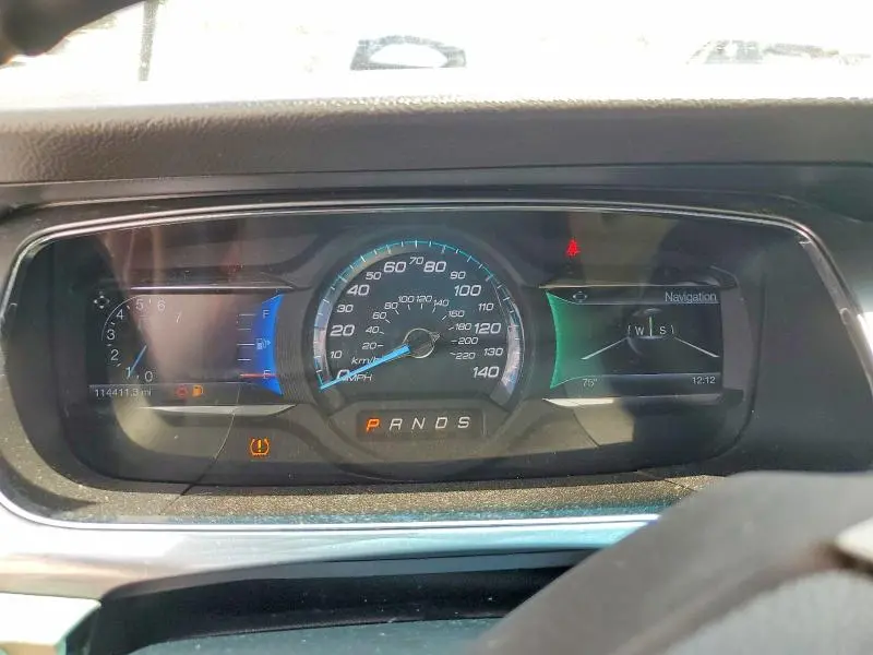 2015 FORD TAURUS SEL  