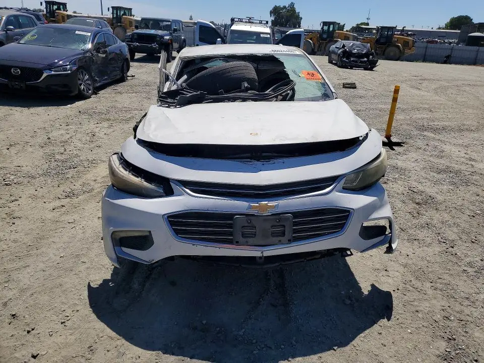 2017 CHEVROLET MALIBU LT  