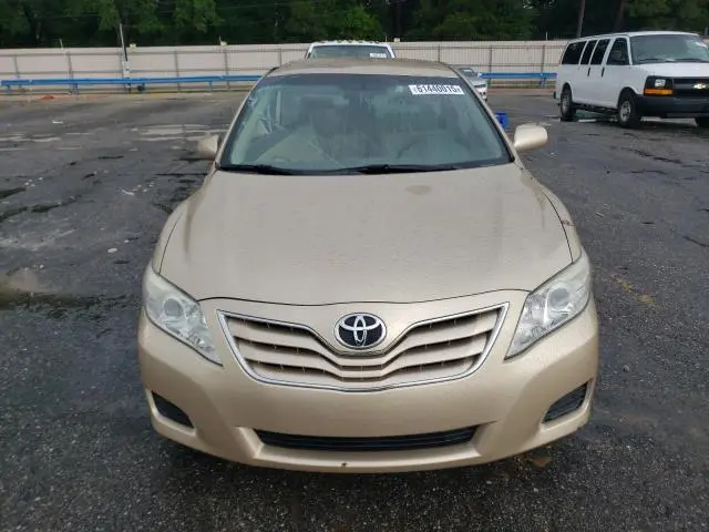 2011 TOYOTA CAMRY BASE  