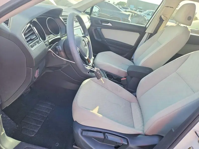 2020 VOLKSWAGEN TIGUAN S  