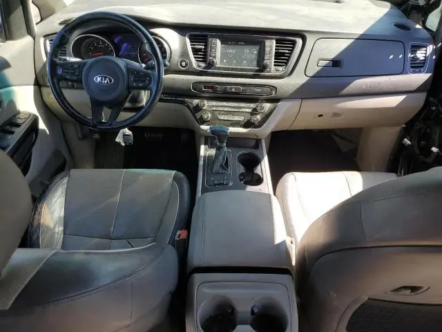 2017 KIA SEDONA LX  