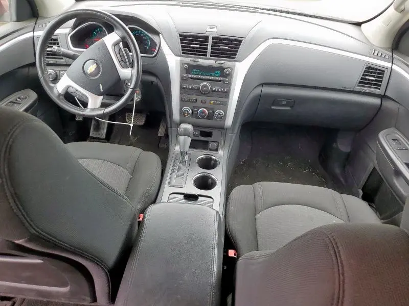 2011 CHEVROLET TRAVERSE LT  