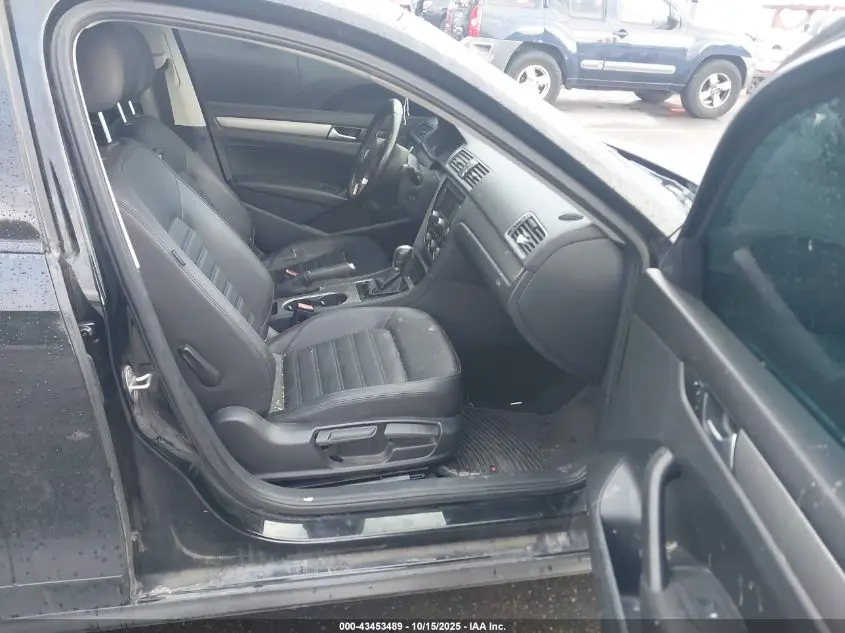 2015 VOLKSWAGEN PASSAT 1.8T SE