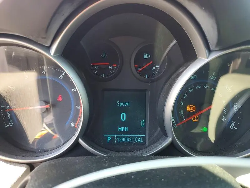 2011 CHEVROLET CRUZE LT  