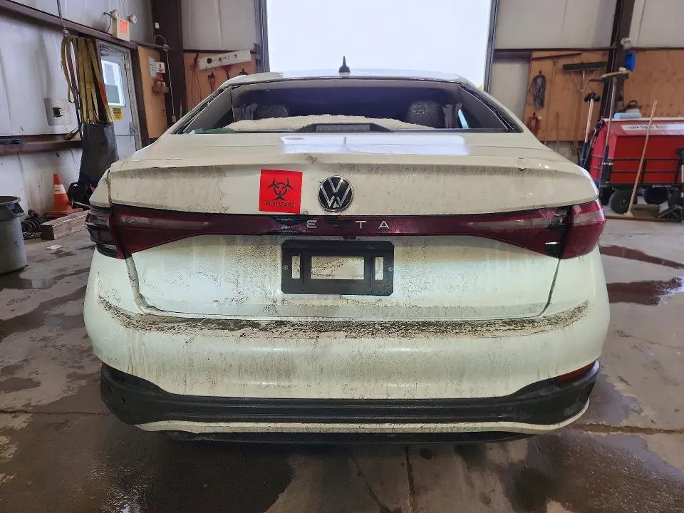 2025 VOLKSWAGEN JETTA SE  