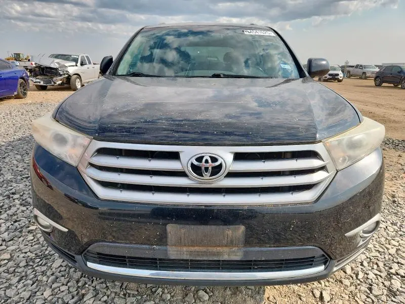 2013 TOYOTA HIGHLANDER LIMITED  