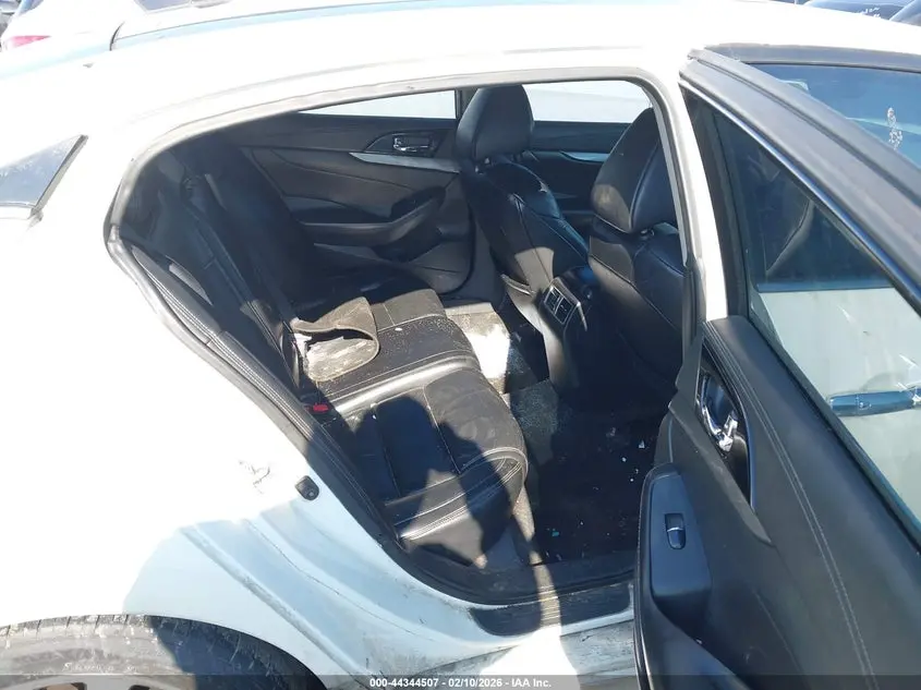 2016 NISSAN MAXIMA 3.5 SL