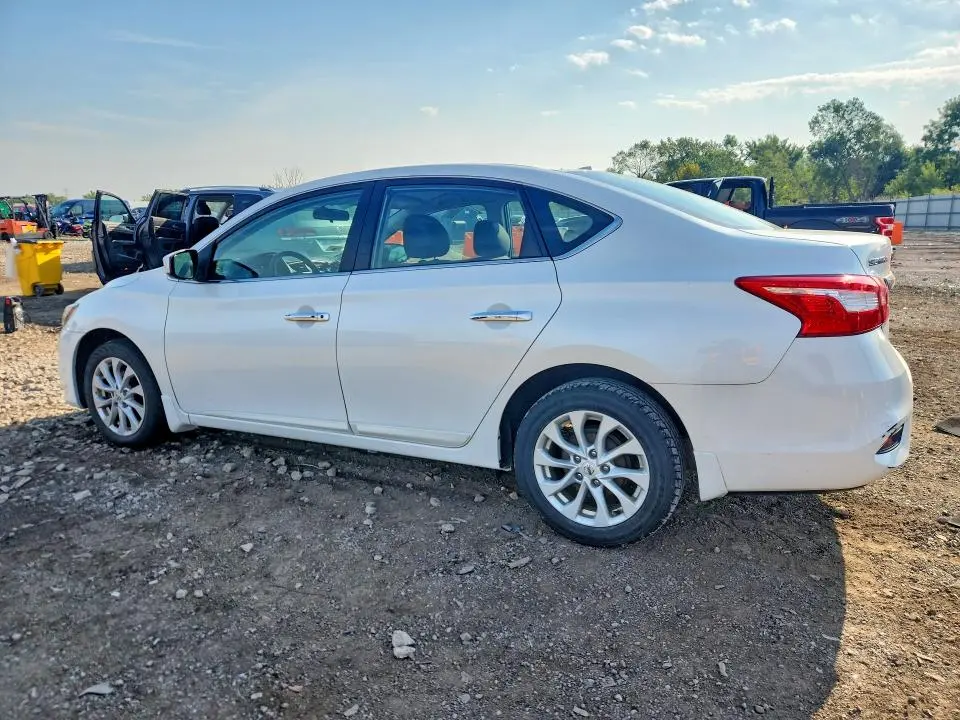 2019 NISSAN SENTRA SV  