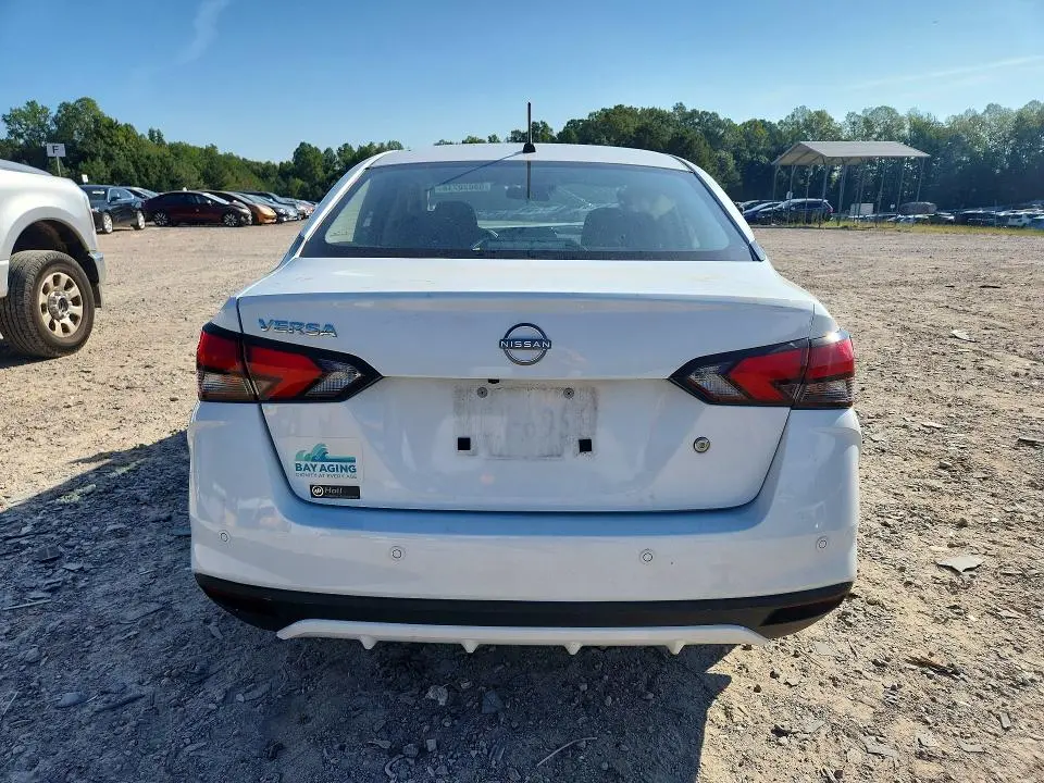 2025 NISSAN VERSA S  