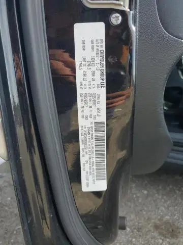 2014 CHRYSLER TOWN & COUNTRY S  