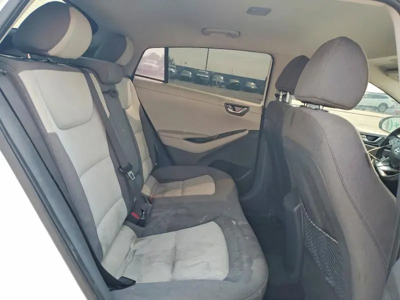2020 HYUNDAI IONIQ SE  