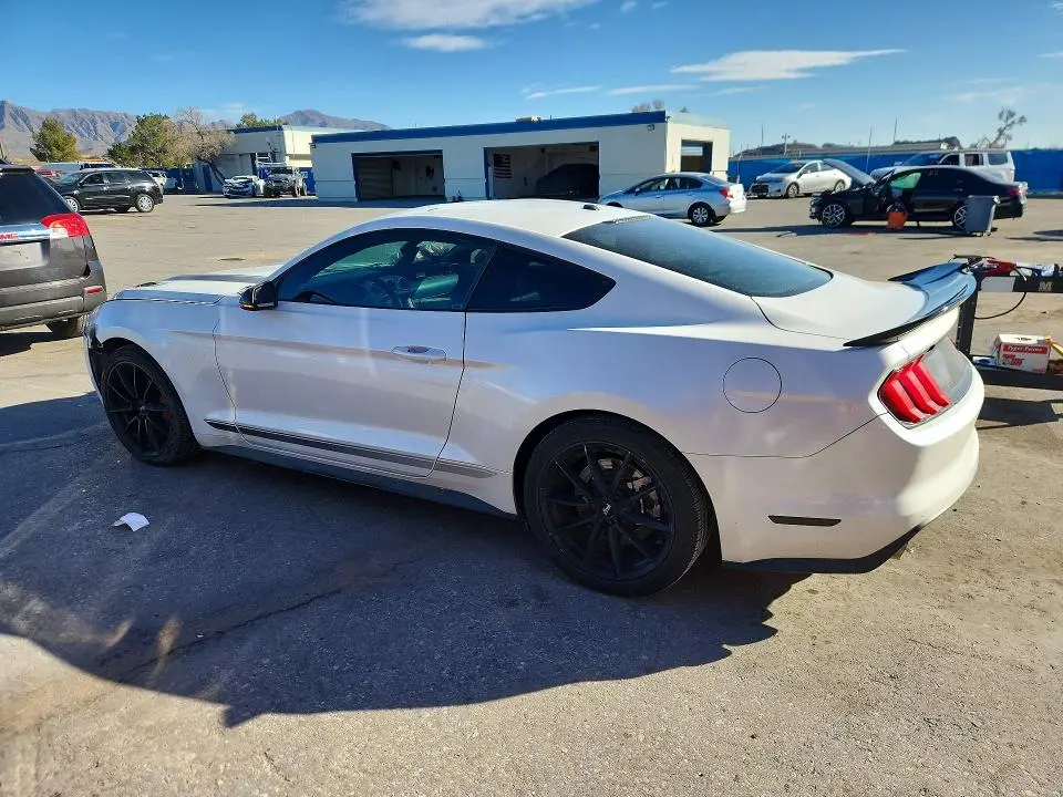 2017 FORD MUSTANG GT  