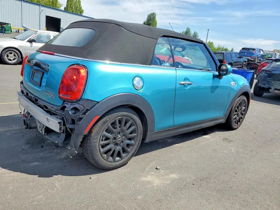 2017 MINI COOPER S  