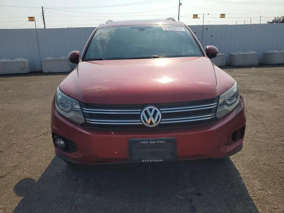 2013 VOLKSWAGEN TIGUAN S  