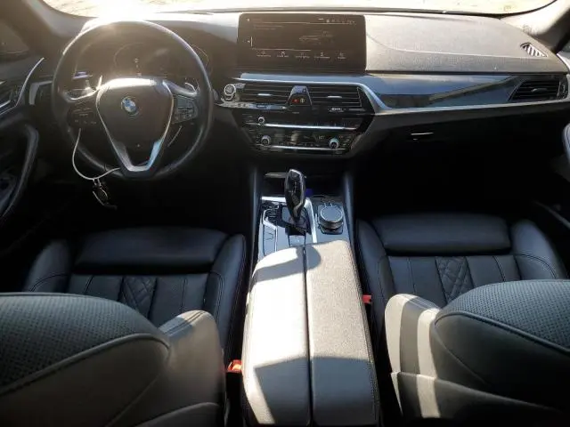 2021 BMW 530 XI  