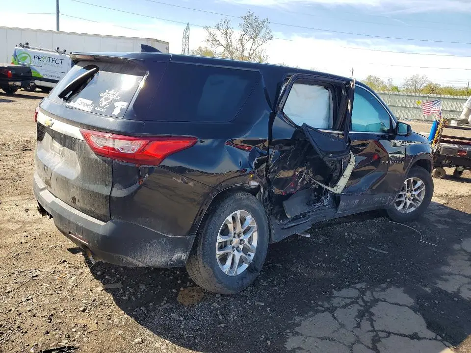 2019 CHEVROLET TRAVERSE LS  
