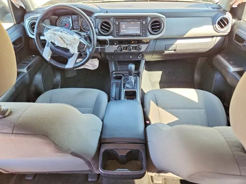 2016 TOYOTA TACOMA SR5  