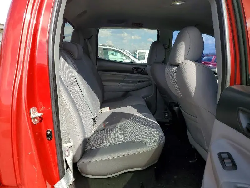 2012 TOYOTA TACOMA V6  