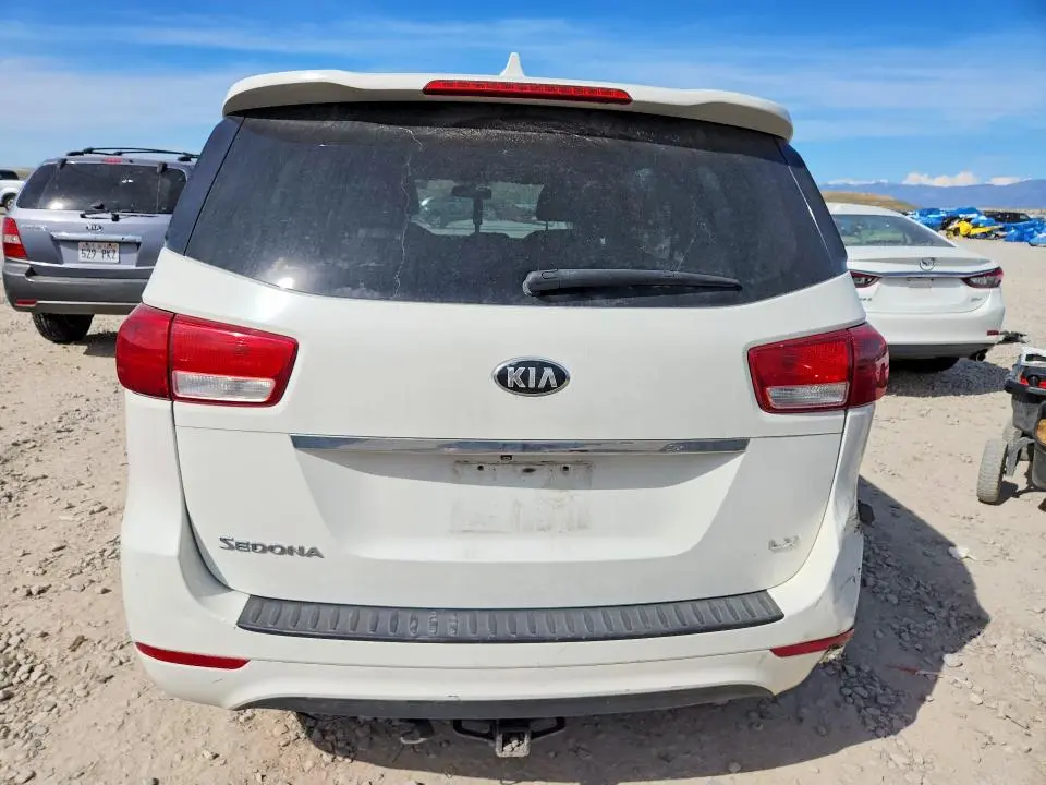 2015 KIA SEDONA LX  