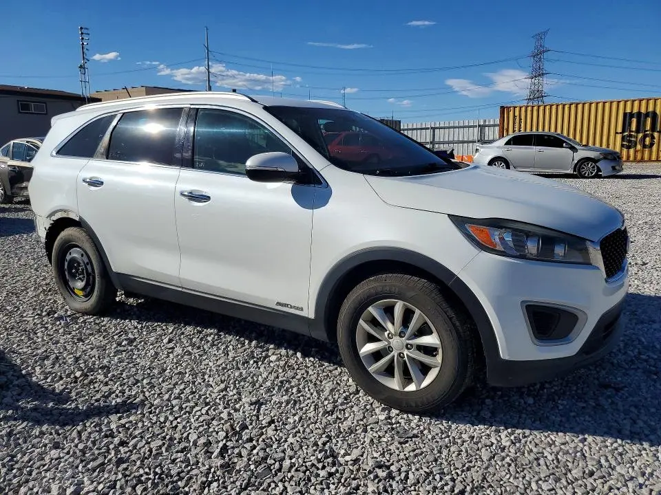 2017 KIA SORENTO LX V6  